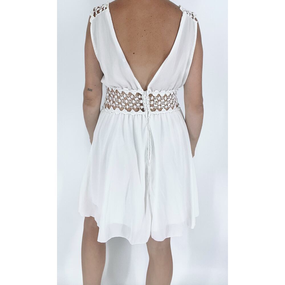 Charlotte Russe White V-Neck Midi Crochet Waist Flowy Boho Dress Medium - Picture 2 of 3